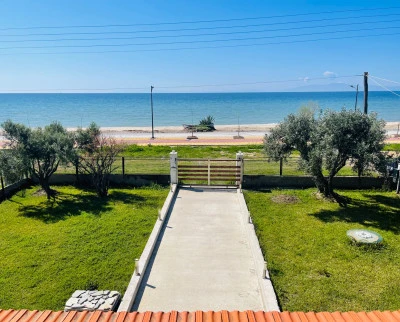 BLUE PEARL BEACH HOUSE