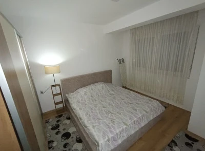 Se izdavaat apartmani