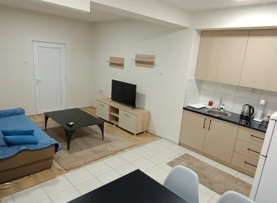 Se izdavaat apartmani