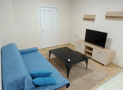 Se izdavaat apartmani