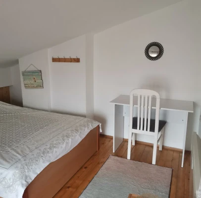 Zenith Apartment